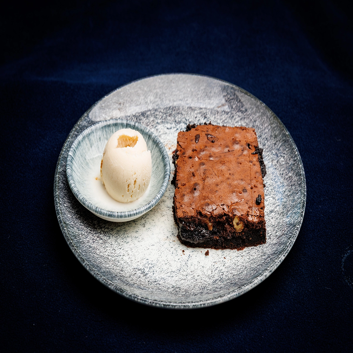 BROWNİ